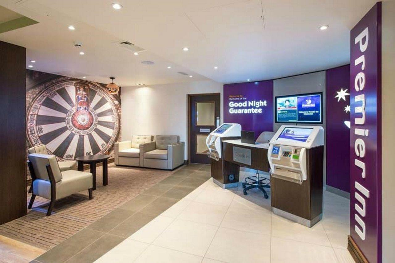 Premier Inn Вінчестер Екстер'єр фото